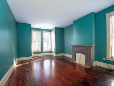 2709 Euclid Ave, Cincinnati, OH 45219 - photo 3