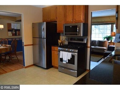 9113 Fremont Ave S, Bloomington, MN 55420 - photo 5