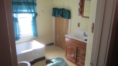 935 Nash Rd, North Tonawanda, NY 14120 - photo 7