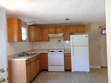 5164 Alpha Ave unit 1 (REAR), Jacksonville, FL 32205 - photo 3