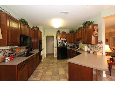 This is one of the best floorplans ever. Very open