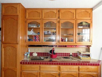 1201 Lonewood Dr, El Paso, TX 79925 - photo 6