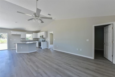 8123 SW 200th Ct, Dunnellon, FL 34431 - photo 4