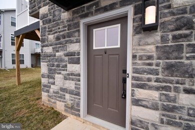 50 Independence Ct, Perkasie, PA 18944 - photo 3