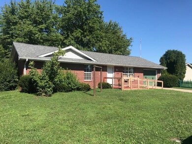 1079 Dutchman Ln, Seymour, IN 47274 - photo 3