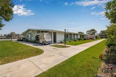 1842 Thunderbird Dr unit 1F, Seal Beach, CA 90740 - photo 7