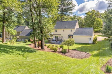 128 Dogwood Rd, Leominster, MA 01453 - photo 2