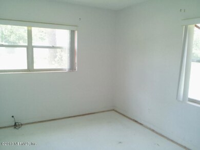 6445 Burgundy Rd S, Jacksonville, FL 32210 - photo 6