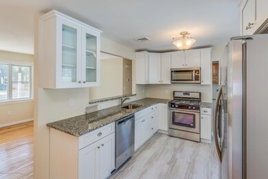 Kitchen2 (14)