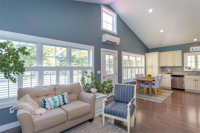 Spacious, airy living room, kitchen...