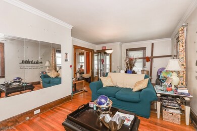 3323 Altamont Ave, Cleveland, OH 44118 - photo 7