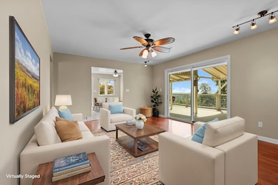 25-web-or-mls-_K3A1190 - Living Room - S