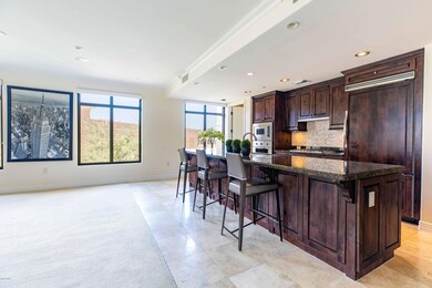 6 - Kitchen 3 (MLS)