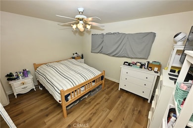 17624 Los Alimos St unit 1/2, Los Angeles, CA 91344 - photo 4