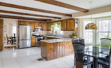 22 Hickory Cir, Holden, MA 01520 - photo 6