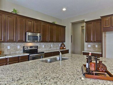 006_Kitchen