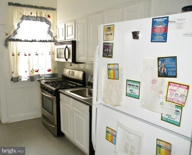 1013 N Rosedale St, Baltimore, MD 21216 - photo 4