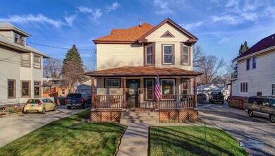 330 W Ridgeland Ave, Waukegan, IL 60085 - photo 3