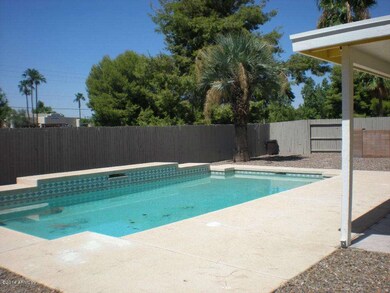 2404 LISTING 007