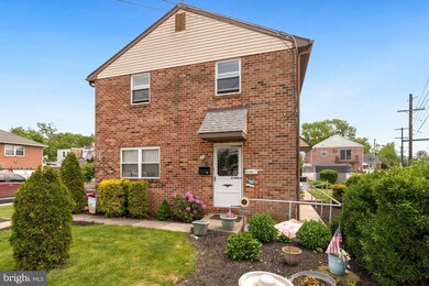 902 Spruce St, Collingdale, PA 19023 - photo 2