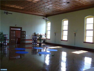 201 S Kemp St, Lyons, PA 19536 - photo 7