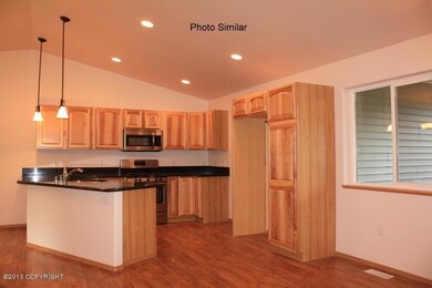 Photo Similar Kitchen