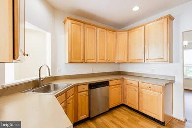 10861 Krystal Ct, Bealeton, VA 22712 - photo 5