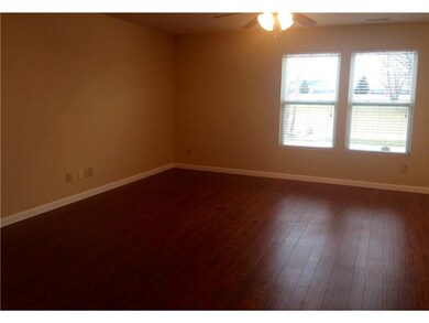 2918 Weald St, Whiteland, IN 46184 - photo 2