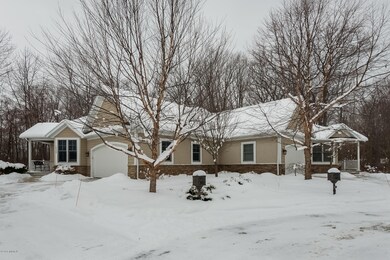 002-Front_View-2320427-medium