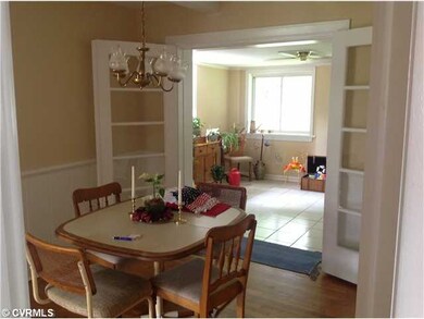Dining Room - with a great view to the florida roo