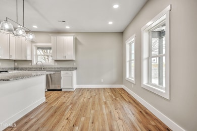 1797 Rock Springs Rd, Kingsport, TN 37664 - photo 6