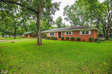 105 Howard St, Byron, GA 31008 - photo 3