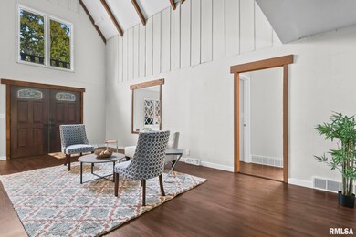 1724 W Jackson St, Springfield, IL 62704 - photo 7