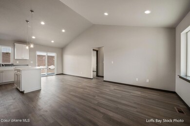 6. Loffs Bay Stock Photo Living