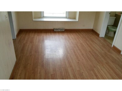 1257 Kohler Ave, Akron, OH 44314 - photo 3