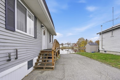 6 mattanawcook st, lincoln, me 04457 (3)