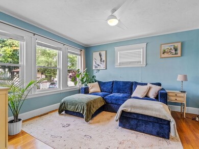 255-257 Beech St unit 257, Boston, MA 02131 - photo 3