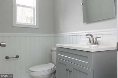 924 Pinewood Ln, Atco, NJ 08004 - photo 7