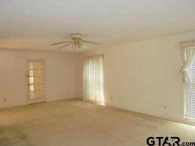 2314 S Kennedy Ave, Tyler, TX 75701 - photo 7