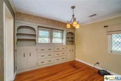 1616 W Crawford St, Denison, TX 75020 - photo 7