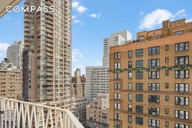 The Frost House unit 15F, New York, NY 10065 - photo 5