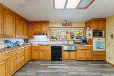 4111 Caldwell Ave, Dunsmuir, CA 96025 - photo 7