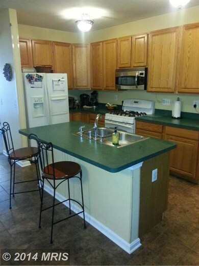 10484 Markby Ct, White Plains, MD 20695 - photo 3