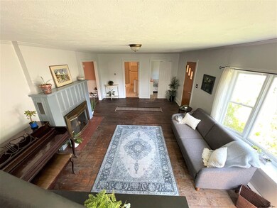 9 Beech St, Corinth, NY 12822 - photo 5