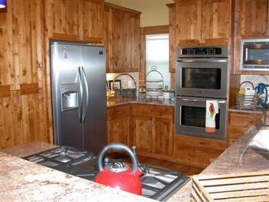 1134 NW Albany Ave, Bend, OR 97701 - photo 4