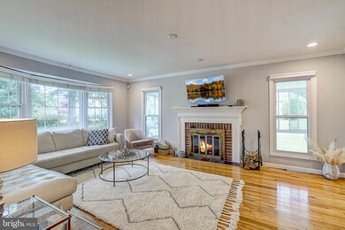 700 S Newton Lake Dr, Collingswood, NJ 08108 - photo 5