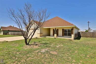 112 Foxtrot Ln, Abilene, TX 79602 - photo 3
