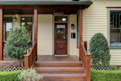 1633 Arlington St, Houston, TX 77008 - photo 3