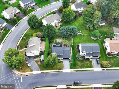 2602 Andrew Dr, Reading, PA 19608 - photo 5