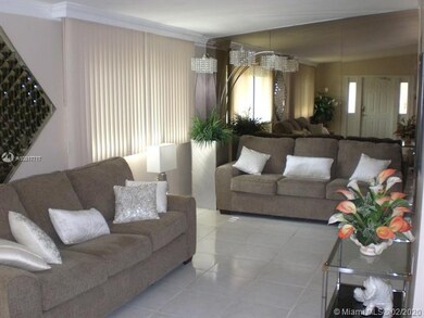 ENTRANCE AND FLORIDA ROOM